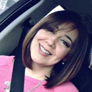 Meet your Posher, Vanessa